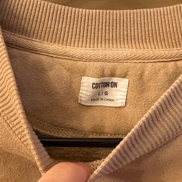 Cotton On Tan Sweatshirt - Picture 2 of 2